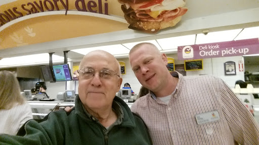 Grocery Store «Stop & Shop», reviews and photos, 225 Upper Main St, Edgartown, MA 02539, USA