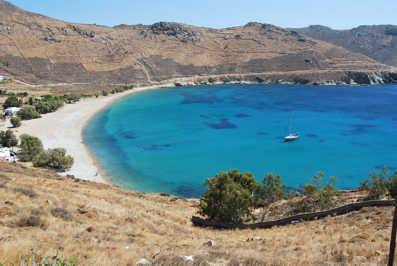 Paralia Ganema'in fotoğrafı birden fazla geniş koy ile birlikte