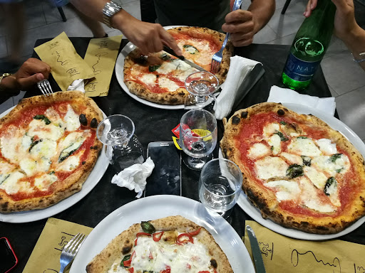 Pizzeria F.lli Vallefuoco in Aversa, Provincia di Caserta