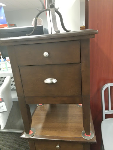 Furniture Rental Service «CORT Furniture Rental & Clearance Center», reviews and photos, 161 S Gary Ave, Carol Stream, IL 60188, USA