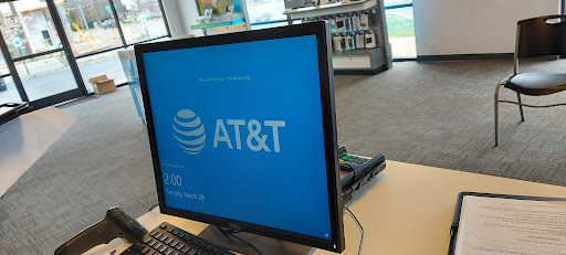 Cell Phone Store «AT&T Authorized Retailer», reviews and photos, 1112 S Broadway, Lexington, KY 40504, USA
