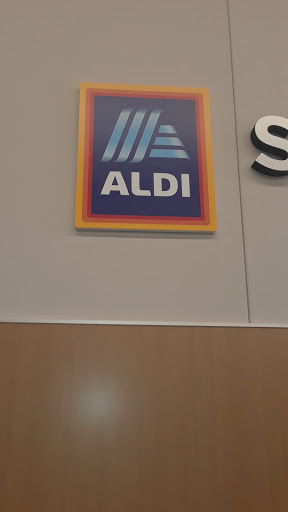 Supermarket «ALDI», reviews and photos, 300 S State Rd 135, Greenwood, IN 46142, USA