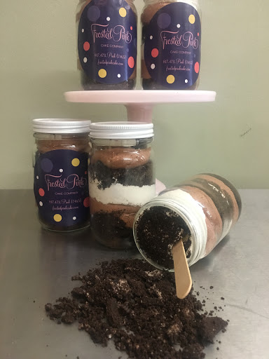 Bakery «Frosted Pink Cake Co», reviews and photos, 6204 S Cooper St #112, Arlington, TX 76001, USA