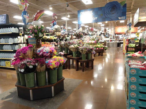 Grocery Store «Kroger», reviews and photos, 704 Euclid Ave, Lexington, KY 40502, USA