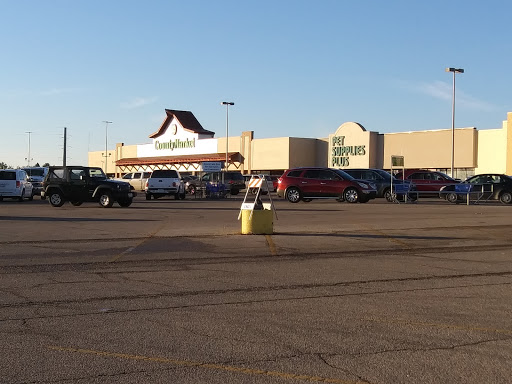 Produce Market «County Market», reviews and photos, 1380 N Galena Ave, Dixon, IL 61021, USA