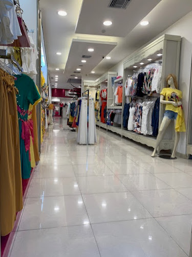 Opiniones de Papyrus en Guayaquil - Tienda de ropa