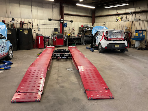 Auto Repair Shop «Foschi Auto Tune», reviews and photos, 835 W Oak Rd, Vineland, NJ 08360, USA