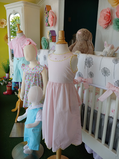 Shopping Mall «Thruway Shopping Center», reviews and photos, 300 S Stratford Rd, Winston-Salem, NC 27103, USA