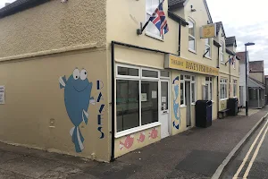 Dave's Fish Bar & Restaurant image