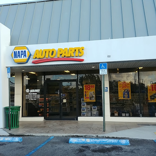 Auto Parts Store «NAPA Auto Parts - JM Auto Parts Enterprises Inc», reviews and photos, 6117 Hollywood Blvd, Hollywood, FL 33024, USA