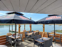 Atmosphère du Restaurant de fruits de mer La cabane à huîtres à Cabourg - n°6