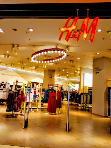 H&M