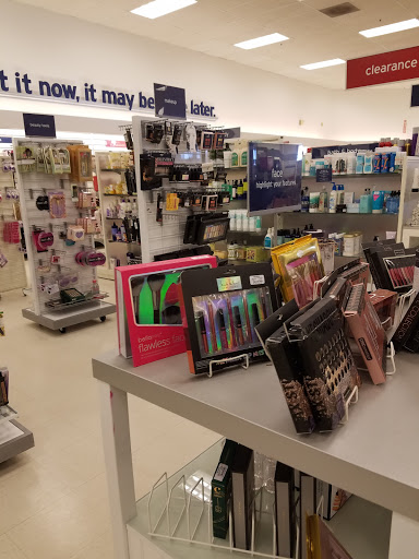 Department Store «Marshalls», reviews and photos, 533 S Broad St, Meriden, CT 06450, USA