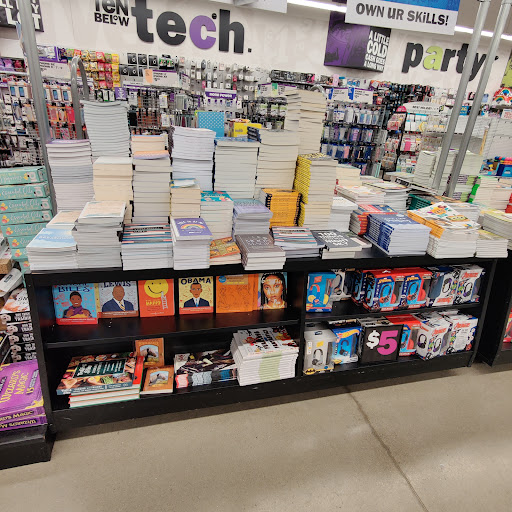 Variety Store «Five Below», reviews and photos, 217 Indian Lake Blvd, Hendersonville, TN 37075, USA