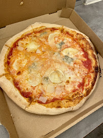 Photos du propriétaire du Pizzas à emporter Chez Seb & Jess - Pizza Rossi à Saint-Marc-Jaumegarde - n°20