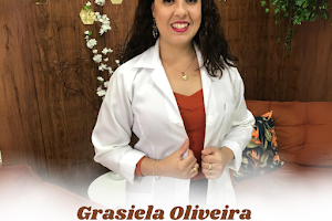 Grasiela Oliveira Esteticista | Estética em Santos | Massagista | Massagem em Santos image