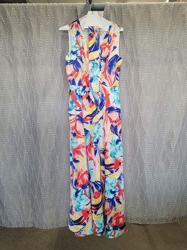 Tailor «Diamond Cleaners & Tailor», reviews and photos, 2765 N Scottsdale Rd, Scottsdale, AZ 85257, USA