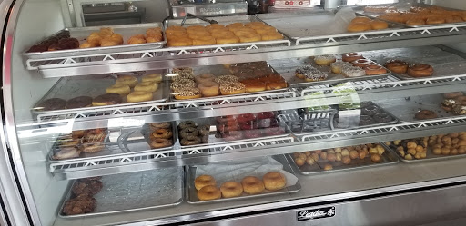 Donut Shop «Nuvo Donuts», reviews and photos, 103 Township Dr, Hendersonville, TN 37075, USA