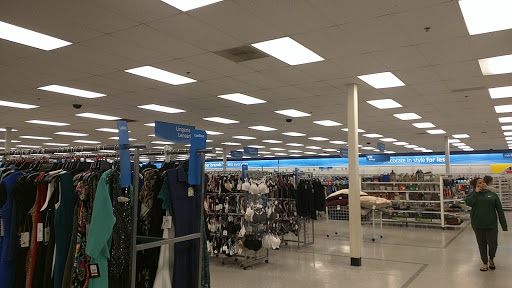 Clothing Store «Ross Dress for Less», reviews and photos, 1985 W Malvern Ave, Fullerton, CA 92833, USA