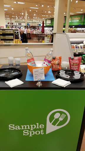 Supermarket «Price Chopper», reviews and photos, 1640 Eastern Pkwy, Schenectady, NY 12309, USA