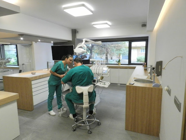 Cabinet stomatologic Dentrust - Dentist