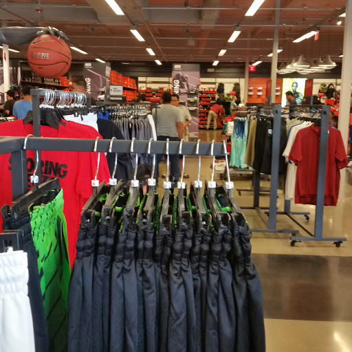 Sporting Goods Store «Nike Factory Store», reviews and photos, 1600 Saratoga Ave #213, San Jose, CA 95129, USA