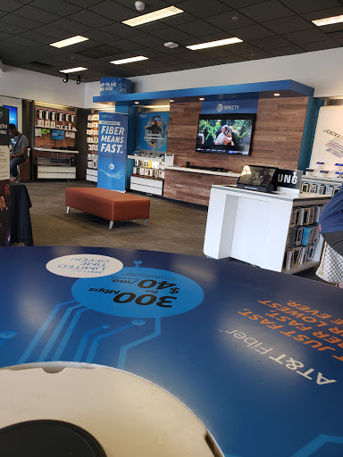 Cell Phone Store «AT&T», reviews and photos, 3021 Mallory Ln #110, Franklin, TN 37067, USA