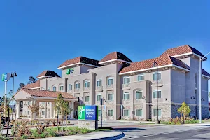 Holiday Inn Express & Suites Banning, an IHG Hotel image