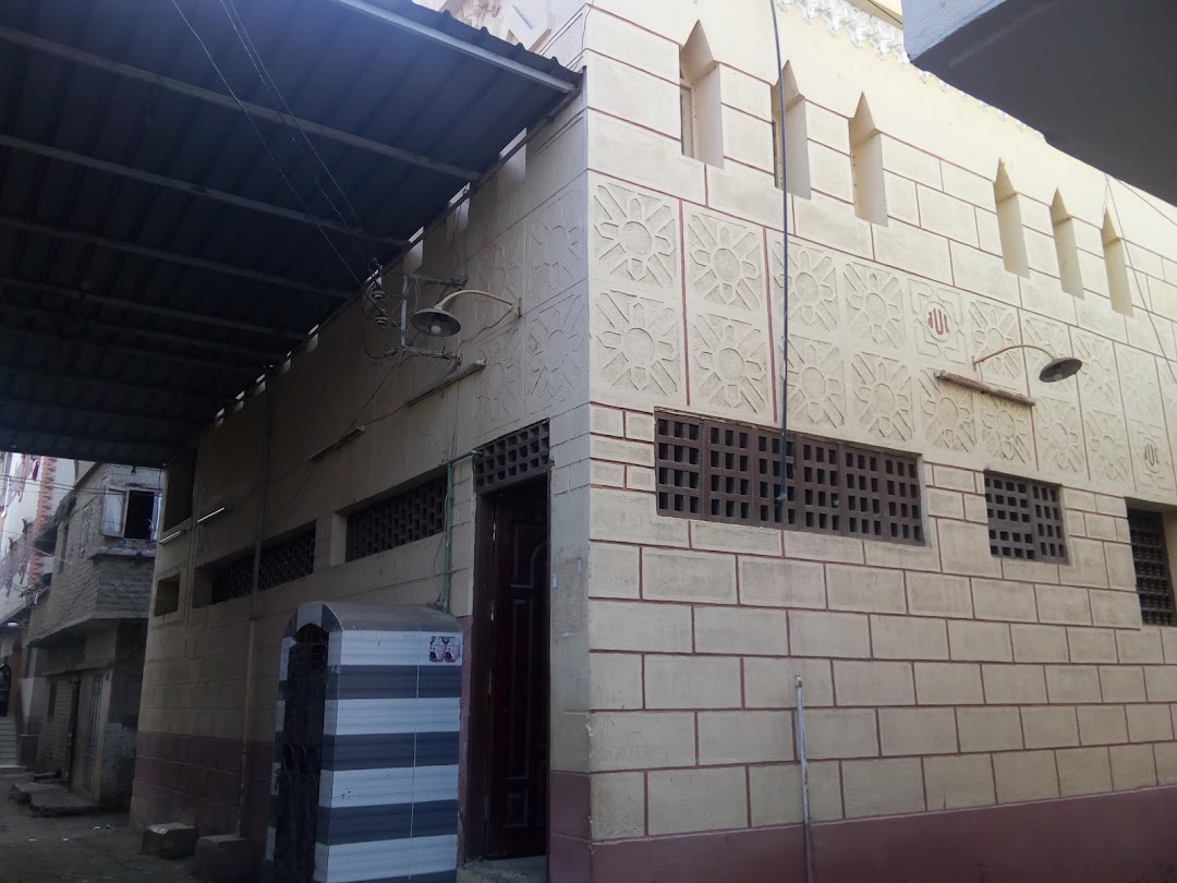 مسجد المنشية - بساط كريم الدين