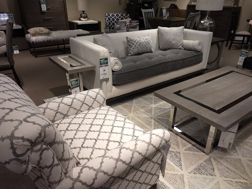 Furniture Store «Becker Furniture World - Burnsville», reviews and photos, 14286 Plymouth Ave S, Burnsville, MN 55337, USA