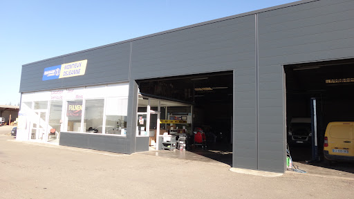 Photo 2 - Garage Des Chênes