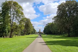 Cirencester Park image