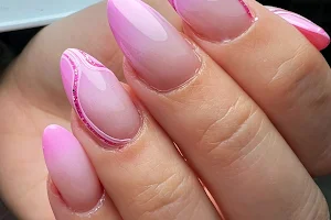 Unhas De Gel e Acrílico Lisboa | Catarina Moreira Beauty image