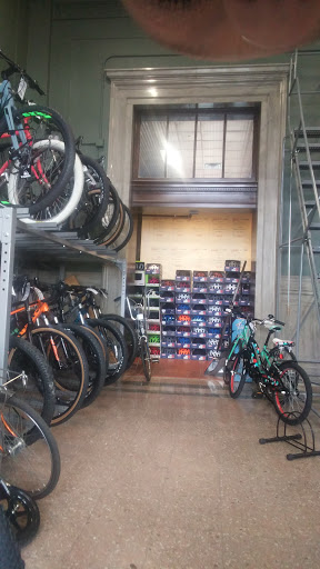 Bicycle Store «Lowertown Bike Shop», reviews and photos, 214 4th St E #160, St Paul, MN 55101, USA
