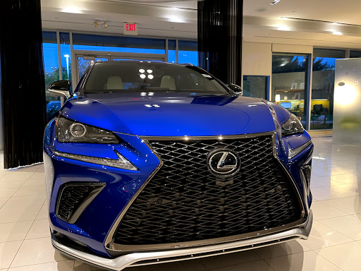 Lexus Dealer «Woodfield Lexus», reviews and photos, 350 E Golf Rd, Schaumburg, IL 60173, USA