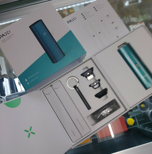 Tobacco Shop «407 Smoke Shop», reviews and photos, 4316 Curry Ford Rd, Orlando, FL 32806, USA