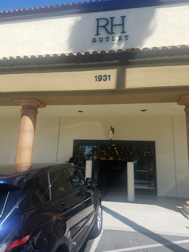 Interior Designer «Restoration Hardware Outlet», reviews and photos, 910 Camarillo Center Dr #844, Camarillo, CA 93010, USA