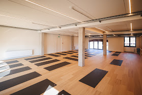 Yoga Room Academy
