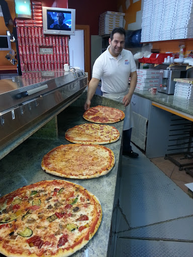 Pizzeria Dei Lagoni Di Mangano Adriana in Arona, Provincia di Novara