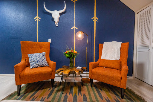 Beauty Salon «Arrow Beauty Bar», reviews and photos, 2027 N Pacific Ave, Santa Cruz, CA 95060, USA