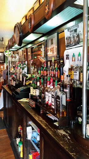Hap's Irish Pub