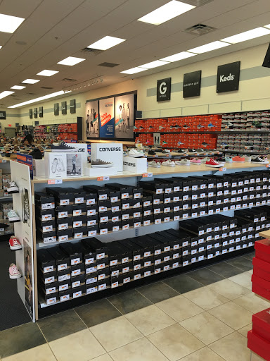 Shoe Store «Rack Room Shoes», reviews and photos, 5301 Belt Line Rd, Dallas, TX 75248, USA
