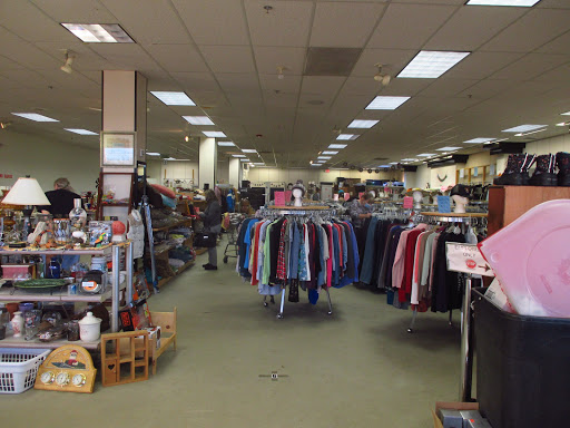 Thrift Store «Wonderland Thrift Shop», reviews and photos, 28 Portsmouth Ave, Stratham, NH 03885, USA