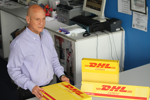 Mailbox Rental Service «FedEx Shipping Center - Mailbox Store», reviews and photos, 139 Cypresswood Dr, Spring, TX 77388, USA