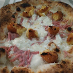 Photo n°1 de l'avis de Paolo.e fait le 10/08/2019 à 21:31 sur le  Frijenno Magnanno à Arzano