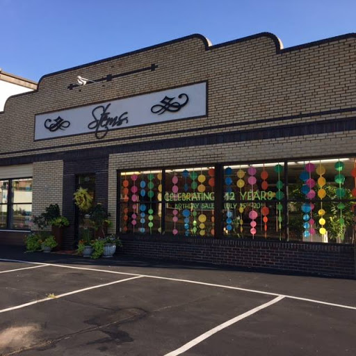 Florist «Stems Florist», reviews and photos, 210 St Francois St, Florissant, MO 63031, USA