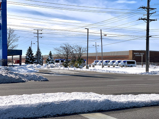 Airport Parking Lot «Airport Fast Park», reviews and photos, 18899 Snow Rd, Brook Park, OH 44142, USA