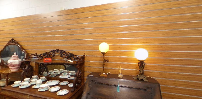 Reviews of Biddy's Antiques in Timaru - Furniture store