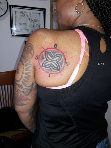Tattoo Shop «Think Before You Ink Tattoo Studio», reviews and photos, 167-16 Hillside Avenue, Jamaica, NY 11432, USA