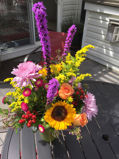 Skin Care Clinic «Fredericksburg Flowers», reviews and photos, 2091 Jefferson Davis Hwy, Fredericksburg, VA 22401, USA